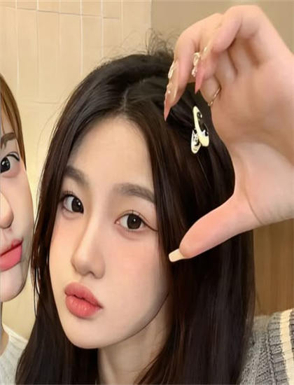 独家剖析：美妙频道 第一季的社会意义与现实影响——传统与现代的对话