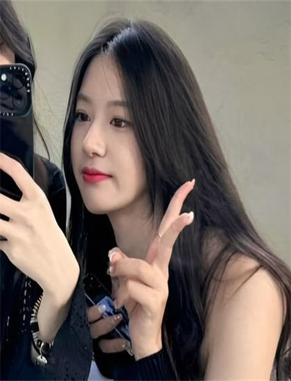 《大自然的微观世界》不同导演版本比较：艺术风格差异专业分析